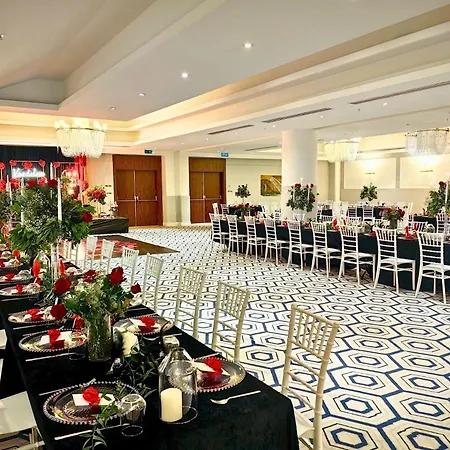 Seven For Life Thermal מלון 5*