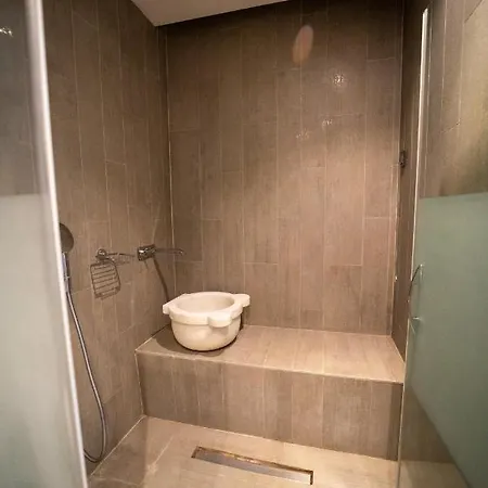 Seven For Life Thermal Κουσάντασι