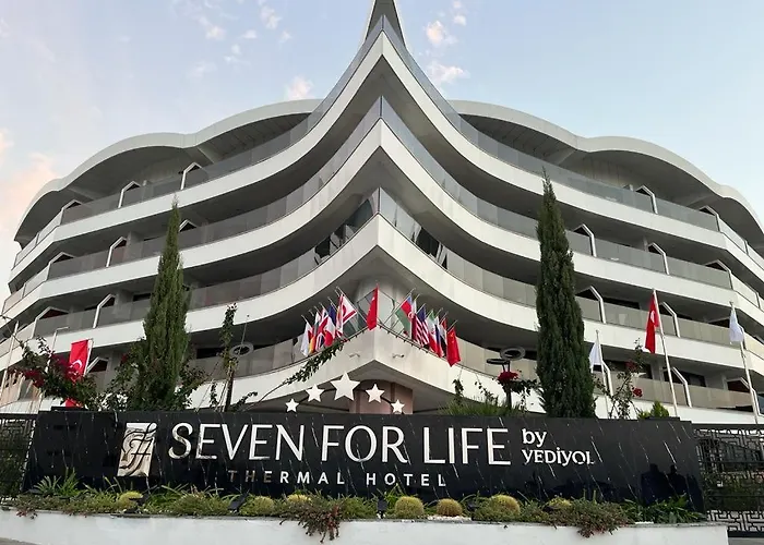 Seven For Life Thermal Отель Кушадасы